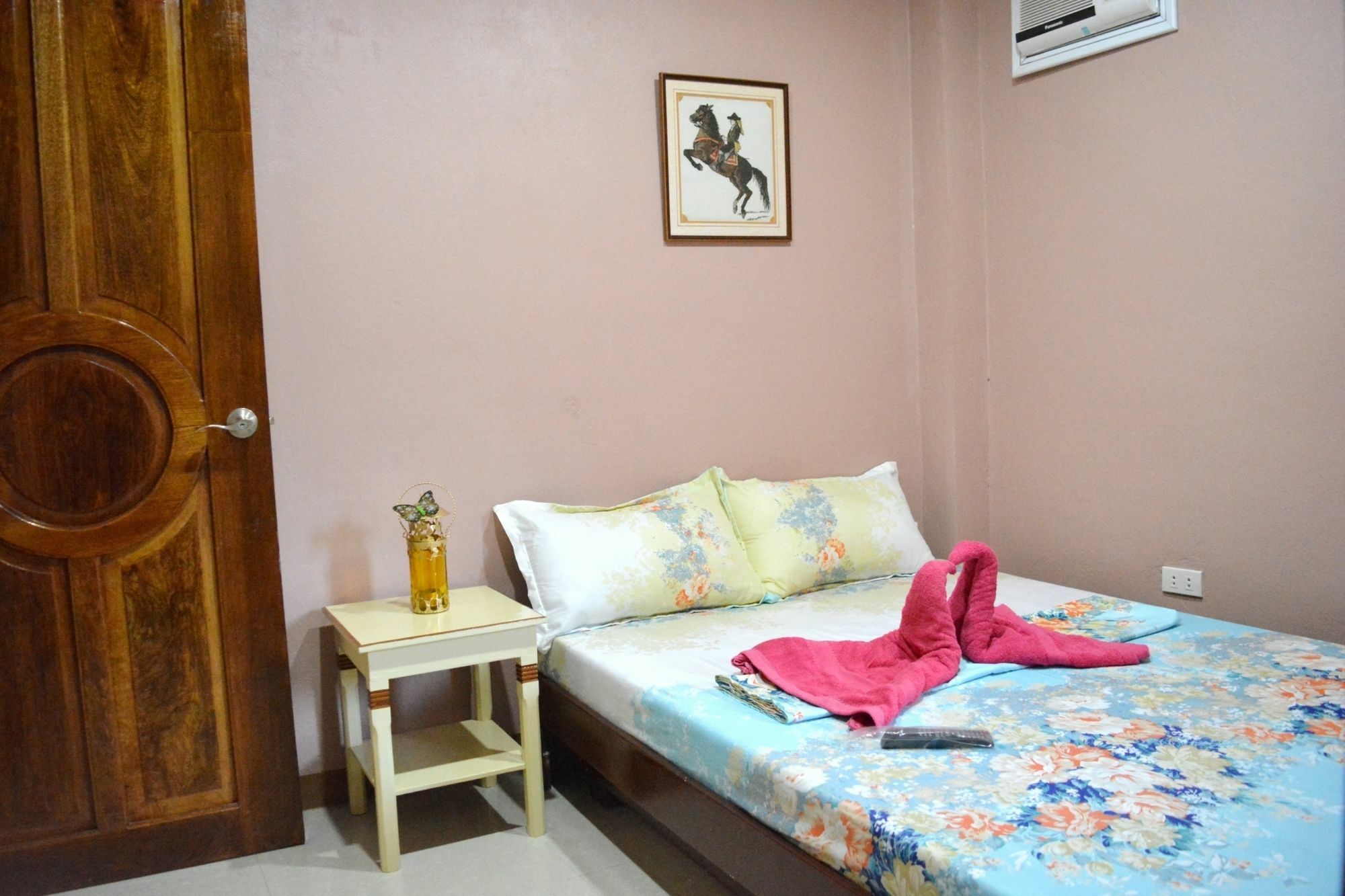 Oyo 712 Island Hop Nido Hostel El Nido Bagian luar foto