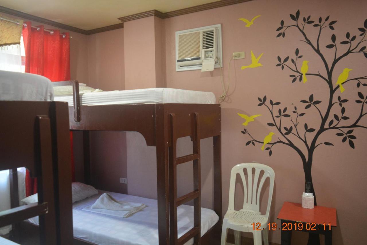 Oyo 712 Island Hop Nido Hostel El Nido Bagian luar foto