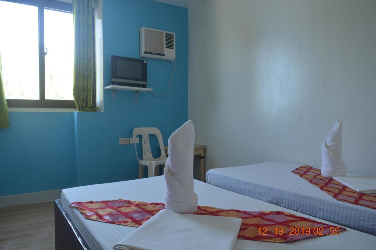 Oyo 712 Island Hop Nido Hostel El Nido Bagian luar foto